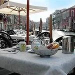 Ca' Dogaressa Hotel 3*