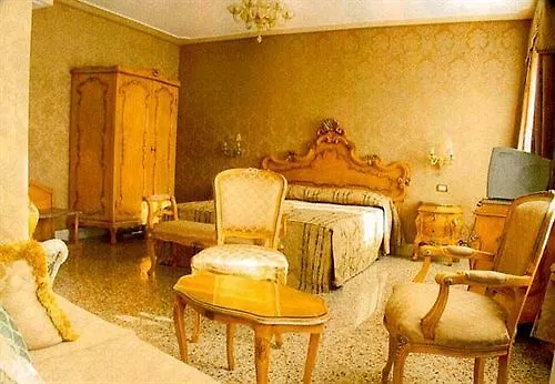 Ca' Dogaressa Venise