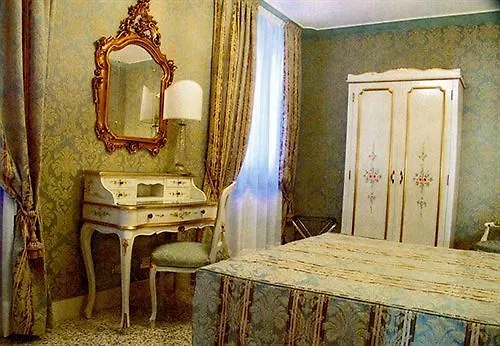 Hotel Ca' Dogaressa 3*