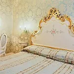 Ca' Dogaressa Hotel