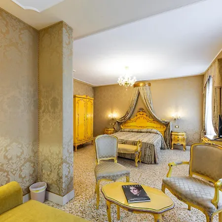 Ca' Dogaressa 3* Венеция