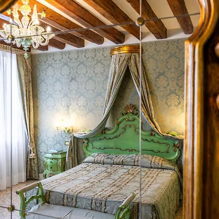 Ca' Dogaressa 3* Venise