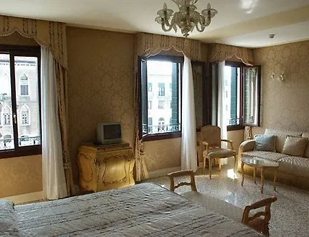 Ca' Dogaressa Venise