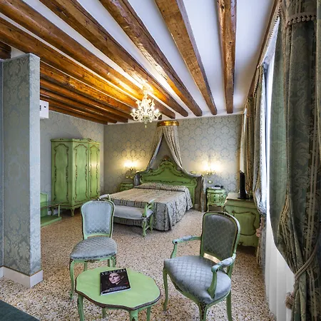 Ca' Dogaressa 3* Венеция